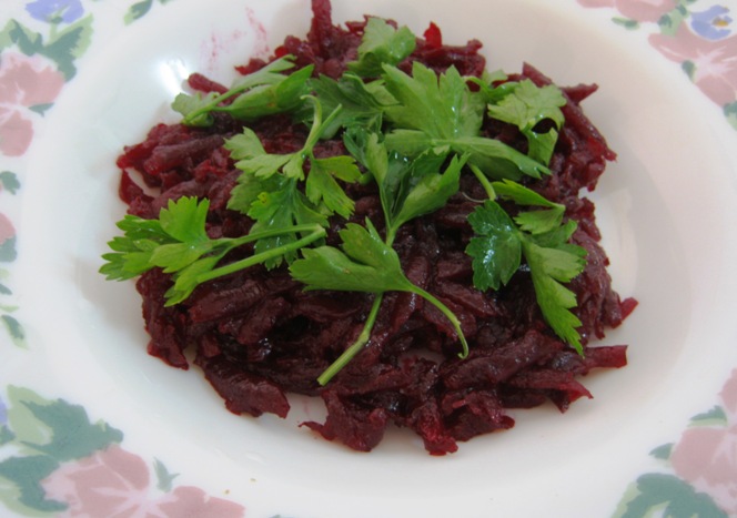 סלט סלק אדום מבושל לפסח